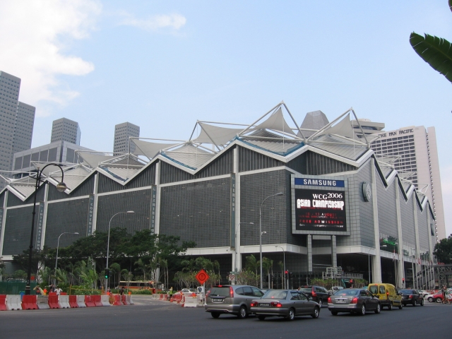 Торговый центр Suntec City Mall (Сантек Сити Молл)